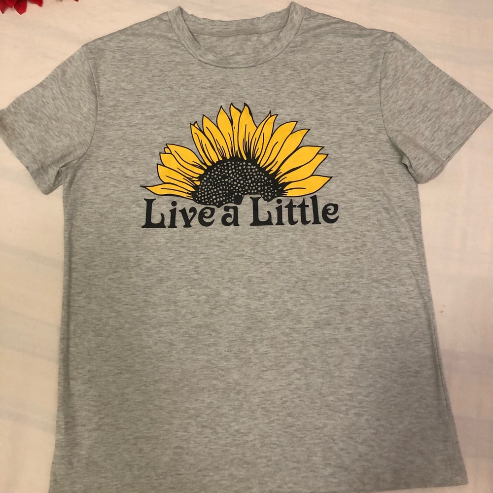 Women’s T-shirt